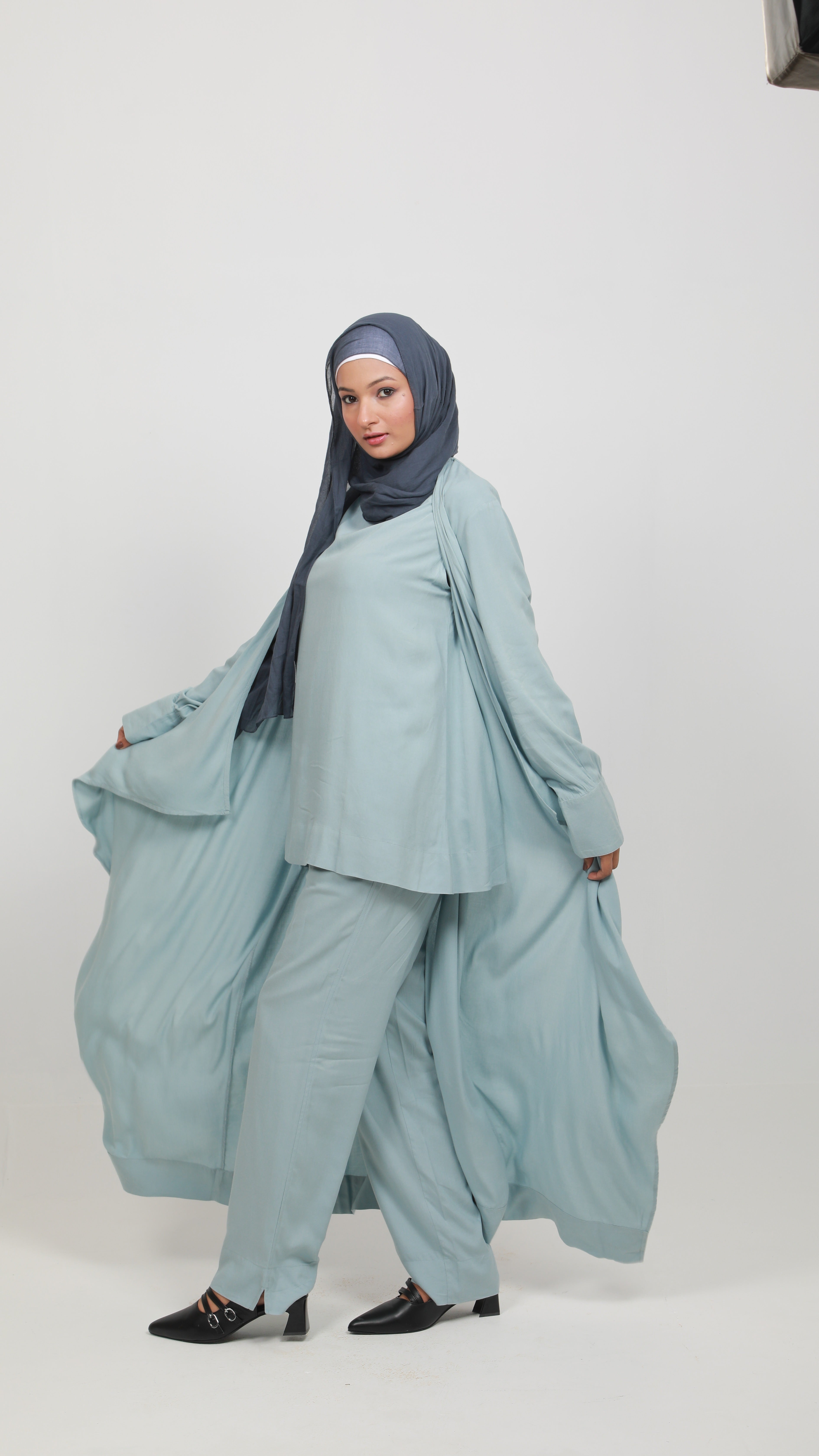 #color_gray